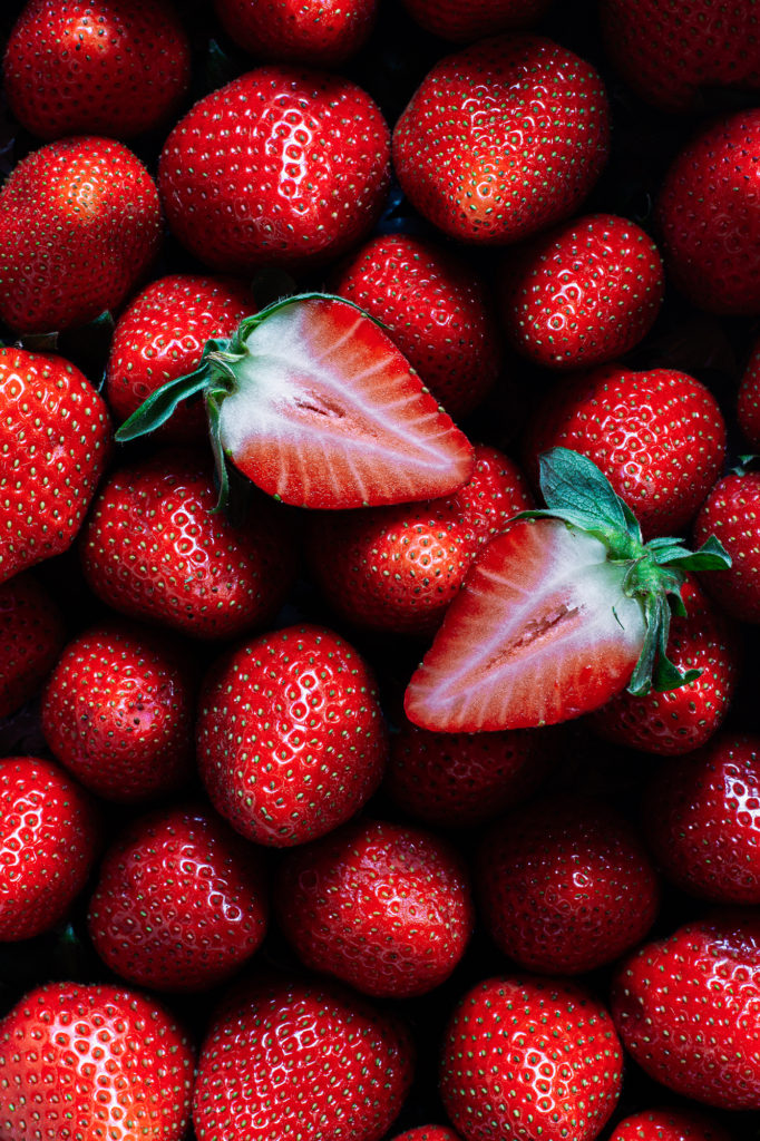 strawberries macro food photography